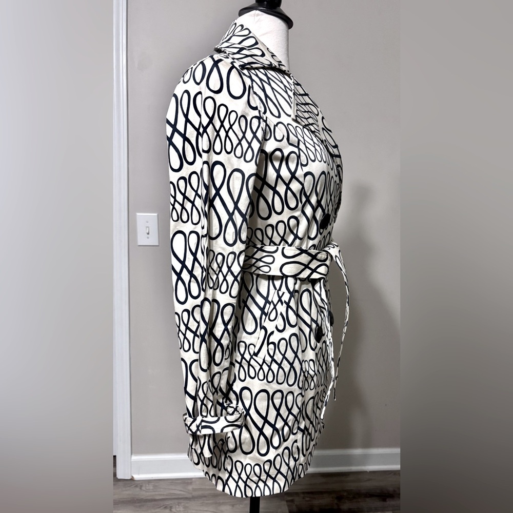 Vertigo Paris Infinity print trench coat - Picture 5 of 9